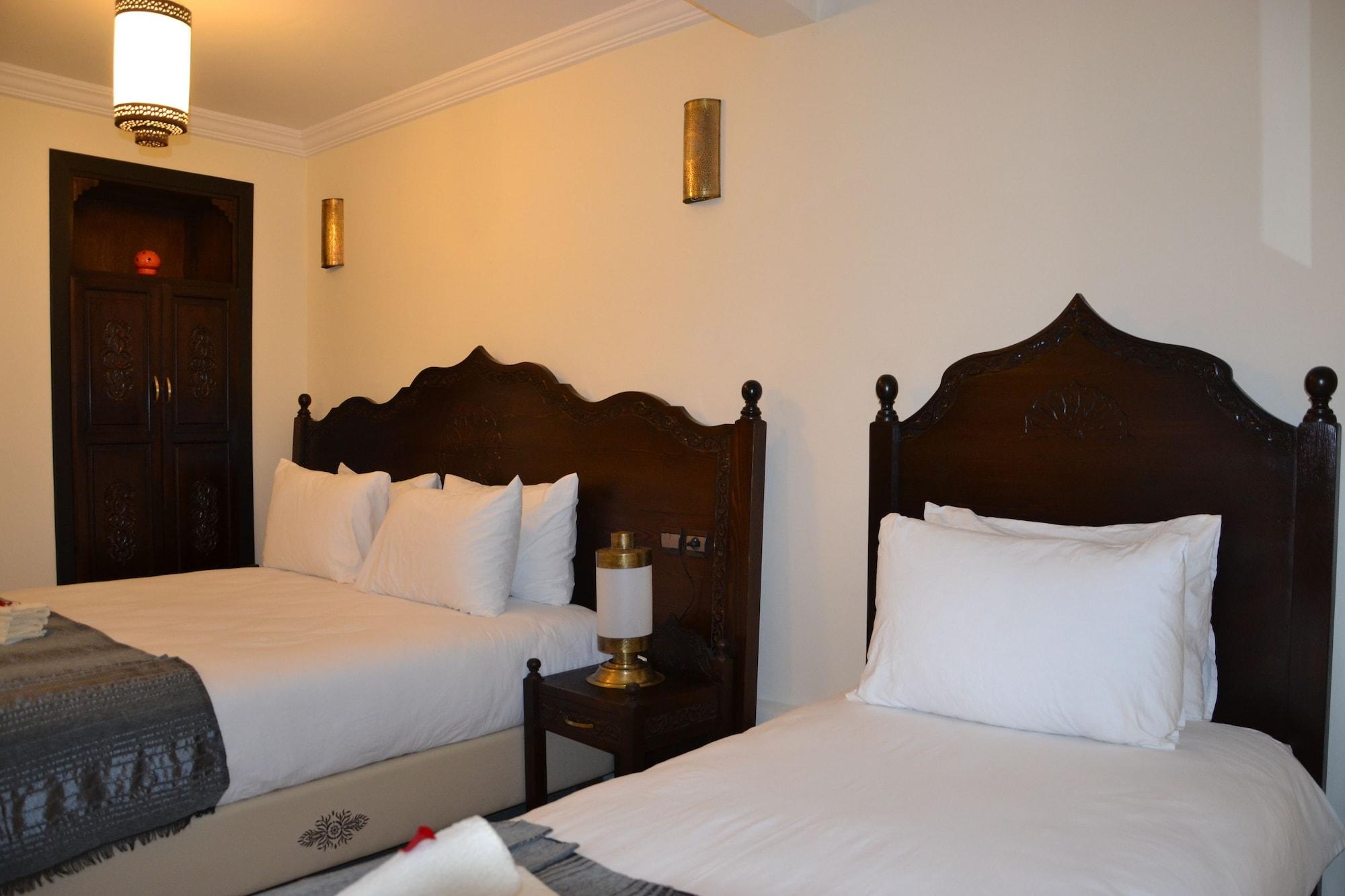 Hotel Riad Ben Atar Szavíra Kültér fotó