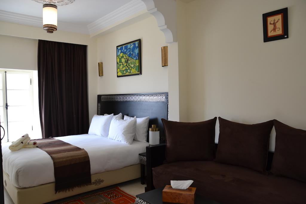 Hotel Riad Ben Atar Szavíra Szoba fotó