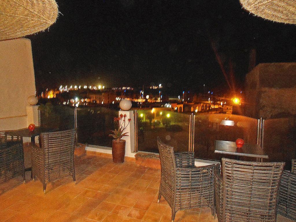 Hotel Riad Ben Atar Szavíra Kültér fotó