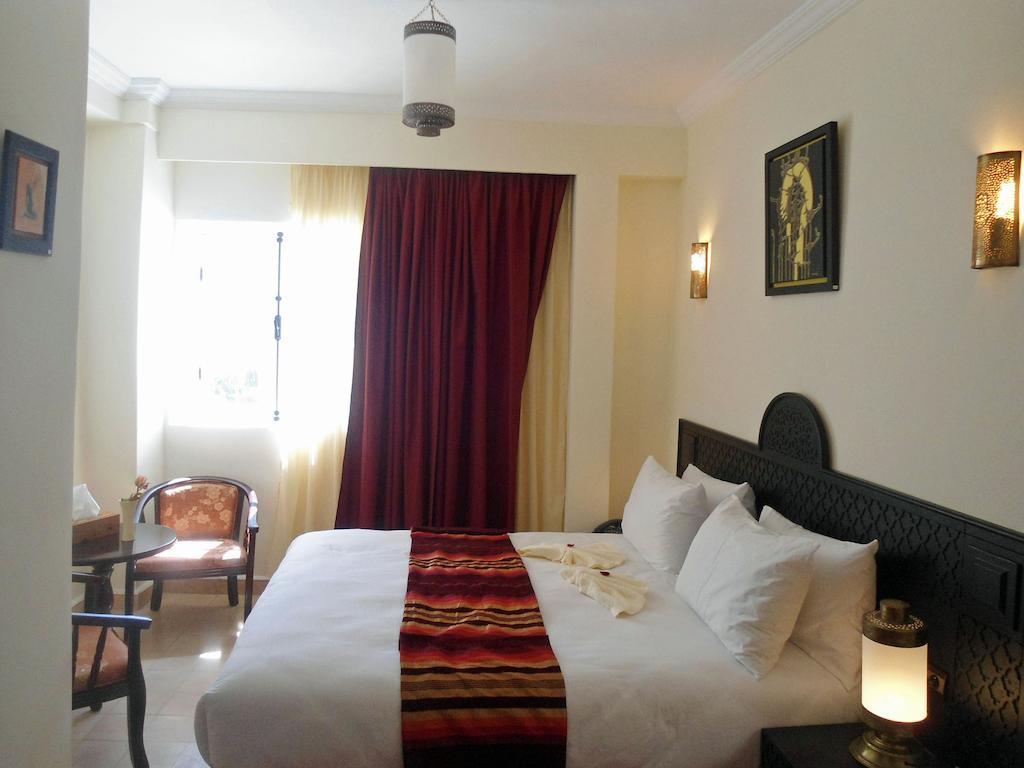 Hotel Riad Ben Atar Szavíra Kültér fotó